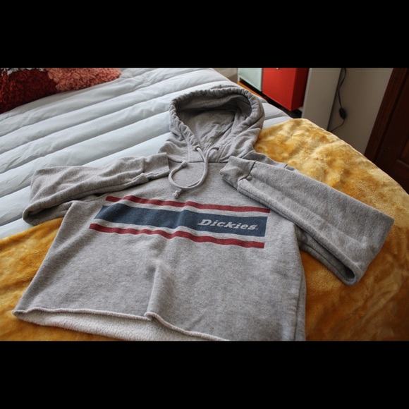 Cropped Sweatshirt - Picture 1 of 1